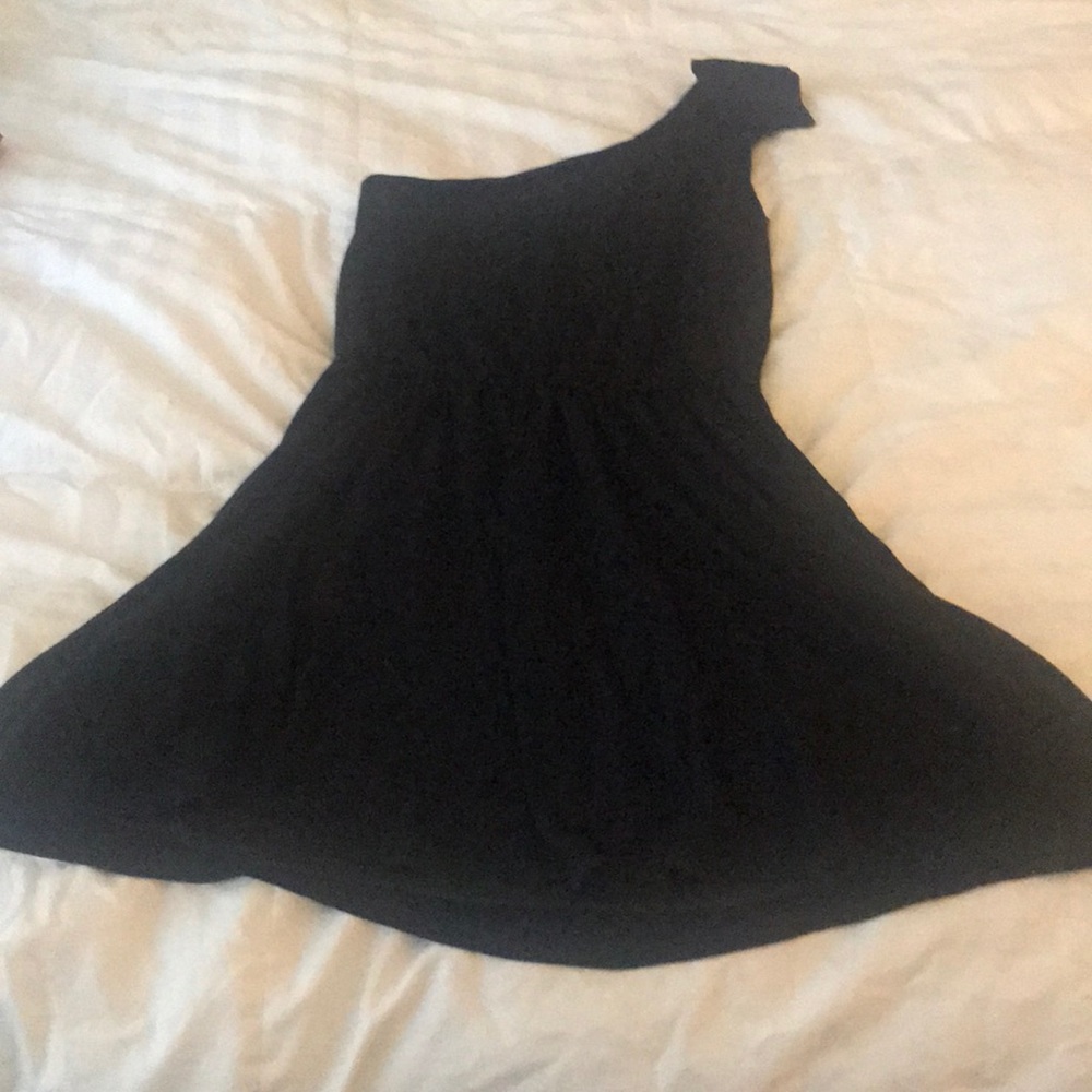 Black one sleeve dress